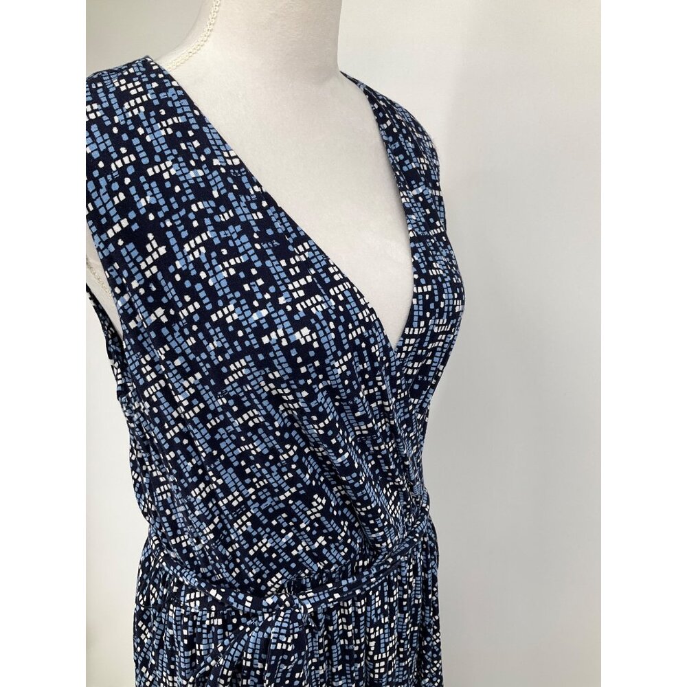 SOMA Size Large sleeveless V-neck sundress Blue/White Mosaic pattern - Picture 4 of 12